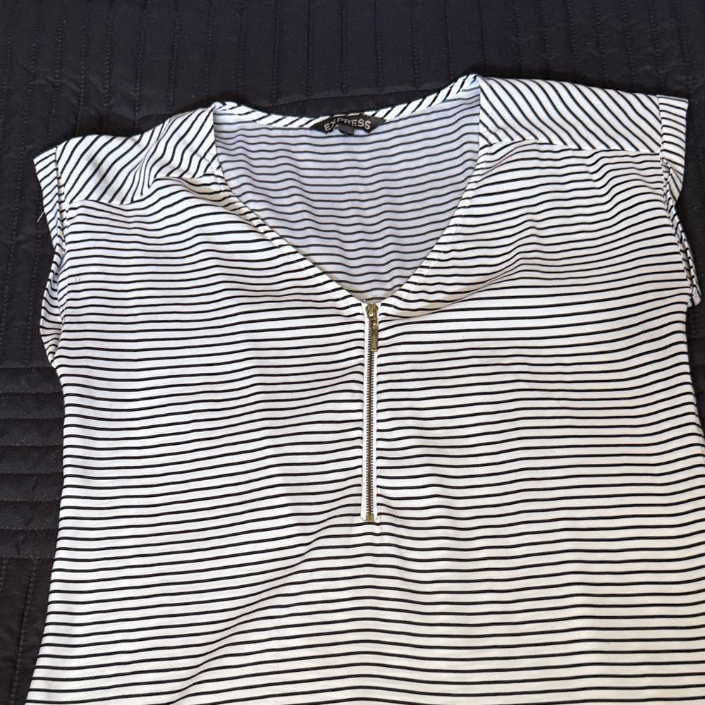 Express Women's Striped Zip-Front Blouse